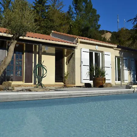 Tranquil Vineyard Villa, * Berlou