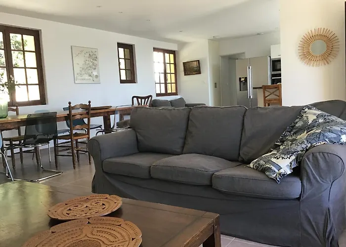 فيلة Tranquil Vineyard Villa,