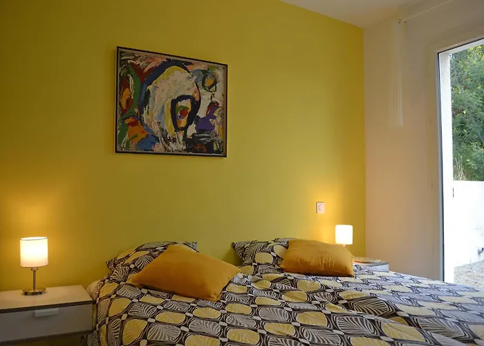 فيلة Tranquil Vineyard Villa, Berlou